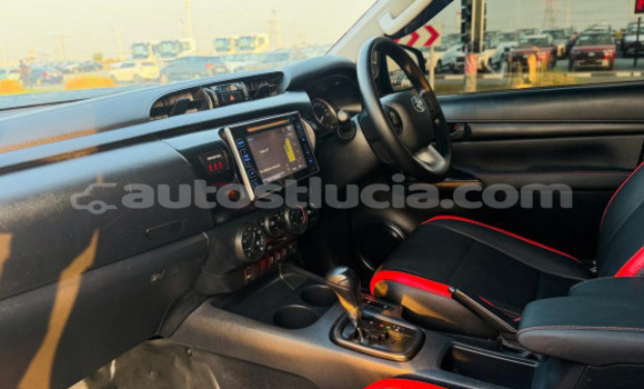 Buy Import Toyota Hilux Black Car in Import - Dubai in Anse-la-Raye Buy Import Toyota Hilux Black Car in Import - Dubai in Anse-la-Raye