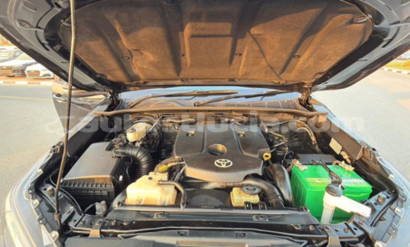 Buy Import Toyota Hilux Black Car in Import - Dubai in Anse-la-Raye Buy Import Toyota Hilux Black Car in Import - Dubai in Anse-la-Raye