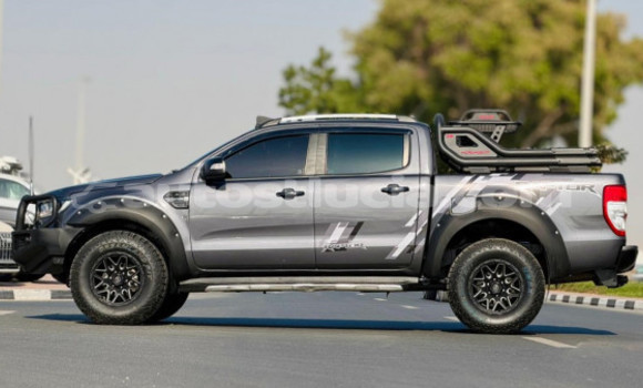 Buy Import Toyota Hilux Other Car in Import - Dubai in Anse-la-Raye Buy Import Toyota Hilux Other Car in Import - Dubai in Anse-la-Raye