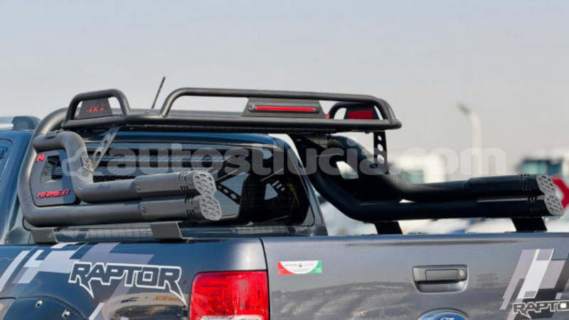 Big with watermark toyota hilux anse la raye import dubai 4325
