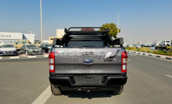 Buy Import Toyota Hilux Other Car in Import - Dubai in Anse-la-Raye Buy Import Toyota Hilux Other Car in Import - Dubai in Anse-la-Raye
