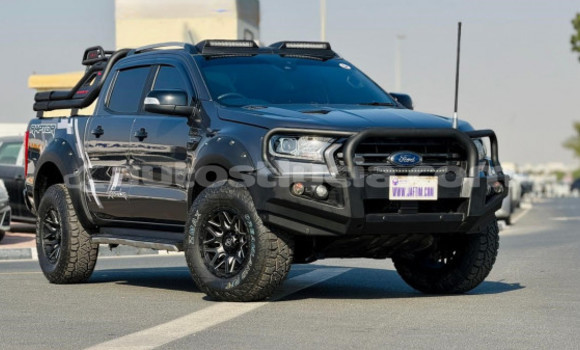 Buy Import Toyota Hilux Other Car in Import - Dubai in Anse-la-Raye Buy Import Toyota Hilux Other Car in Import - Dubai in Anse-la-Raye