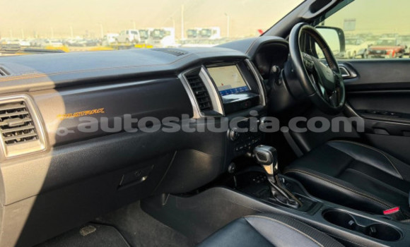 Buy Import Toyota Hilux Other Car in Import - Dubai in Anse-la-Raye Buy Import Toyota Hilux Other Car in Import - Dubai in Anse-la-Raye