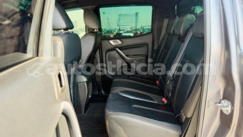 Big with watermark toyota hilux anse la raye import dubai 4325