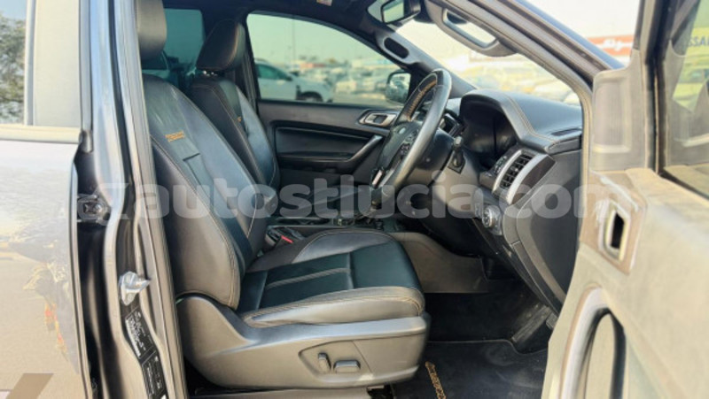 Big with watermark toyota hilux anse la raye import dubai 4325