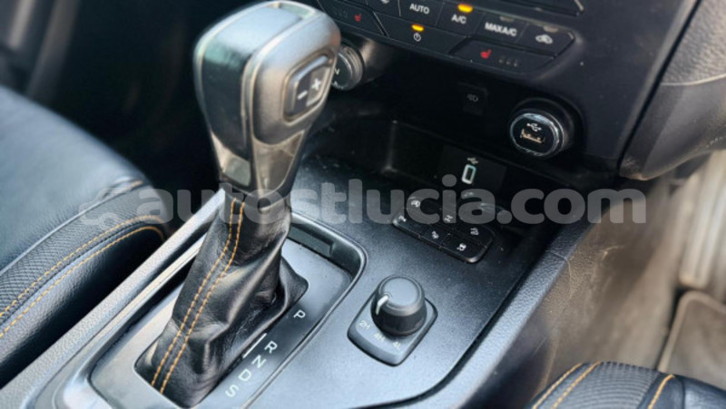 Big with watermark toyota hilux anse la raye import dubai 4325