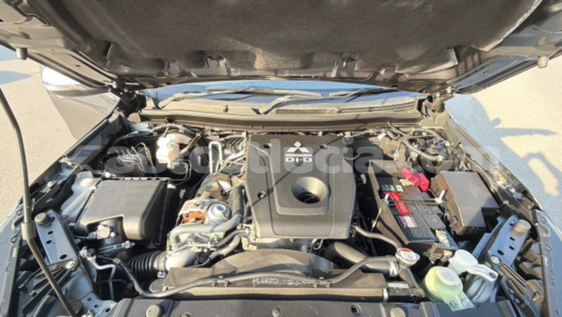 Big with watermark mitsubishi montero sport anse la raye import dubai 4326