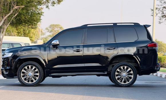 Acheter Import Voiture Toyota Land Cruiser Noir à Import - Dubai, Anse-la-Raye Acheter Import Voiture Toyota Land Cruiser Noir à Import - Dubai, Anse-la-Raye
