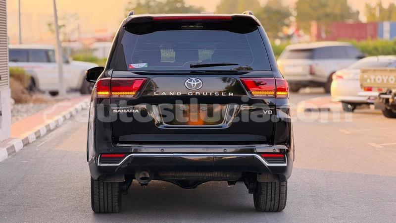Big with watermark toyota land cruiser anse la raye import dubai 4328