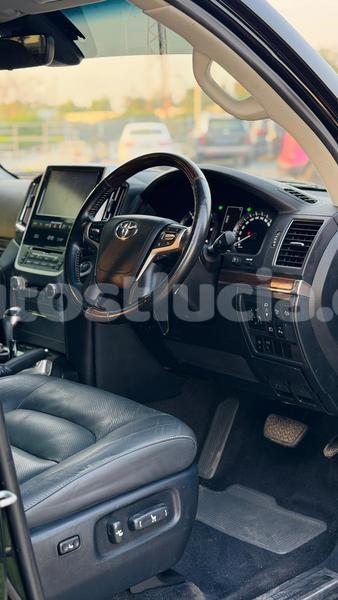 Big with watermark toyota land cruiser anse la raye import dubai 4328