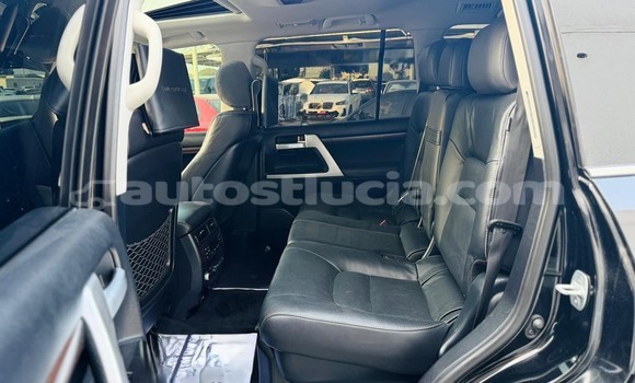 Acheter Import Voiture Toyota Land Cruiser Noir à Import - Dubai, Anse-la-Raye Acheter Import Voiture Toyota Land Cruiser Noir à Import - Dubai, Anse-la-Raye