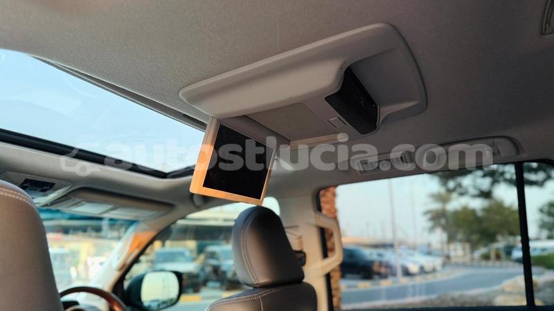 Big with watermark toyota land cruiser prado anse la raye import dubai 4329