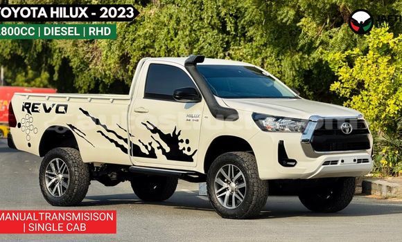 Buy Import Toyota Hilux White Car in Import - Dubai in Anse-la-Raye