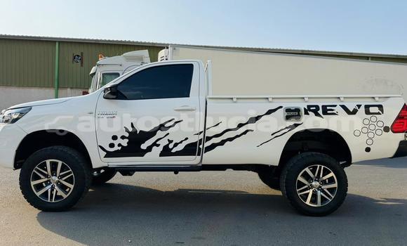 Buy Import Toyota Hilux White Car in Import - Dubai in Anse-la-Raye Buy Import Toyota Hilux White Car in Import - Dubai in Anse-la-Raye