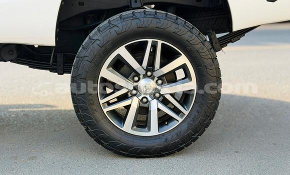 Buy Import Toyota Hilux White Car in Import - Dubai in Anse-la-Raye Buy Import Toyota Hilux White Car in Import - Dubai in Anse-la-Raye