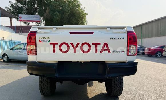 Buy Import Toyota Hilux White Car in Import - Dubai in Anse-la-Raye Buy Import Toyota Hilux White Car in Import - Dubai in Anse-la-Raye