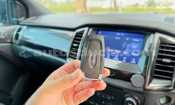 Acheter Import Voiture Ford Ranger Gris à Import - Dubai, Anse-la-Raye Acheter Import Voiture Ford Ranger Gris à Import - Dubai, Anse-la-Raye