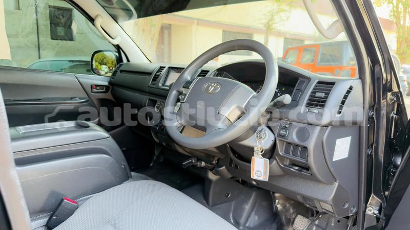 Big with watermark toyota hiace castries castries 4334