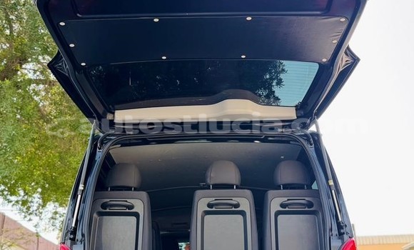 Acheter Import Voiture Toyota Hiace Noir à Castries, Castries Acheter Import Voiture Toyota Hiace Noir à Castries, Castries