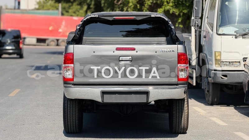 Big with watermark toyota hilux castries castries 4335