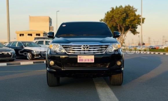 Acheter Import Voiture Toyota Fortuner Noir à Import - Dubai, Anse-la-Raye Acheter Import Voiture Toyota Fortuner Noir à Import - Dubai, Anse-la-Raye