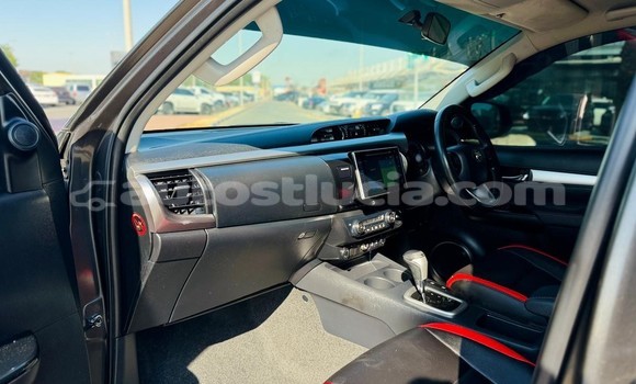 Acheter Import Voiture Toyota Hilux Autre à Import - Dubai, Anse-la-Raye Acheter Import Voiture Toyota Hilux Autre à Import - Dubai, Anse-la-Raye