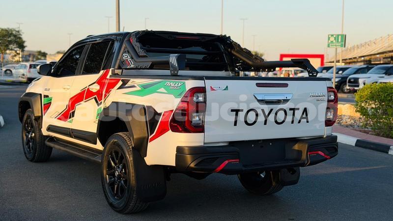 Big with watermark toyota hilux anse la raye import dubai 4339