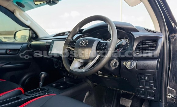 Acheter Occasion Voiture Toyota Hilux Noir à Import - Dubai, Anse-la-Raye Acheter Occasion Voiture Toyota Hilux Noir à Import - Dubai, Anse-la-Raye