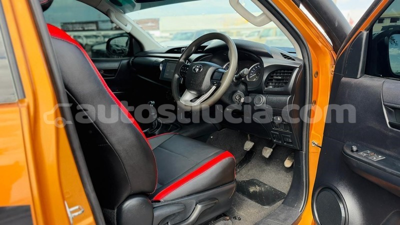 Big with watermark toyota hilux anse la raye import dubai 4344