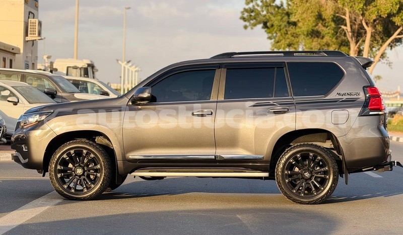 Big with watermark toyota land cruiser prado anse la raye import dubai 4345