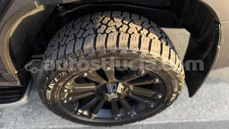 Big with watermark toyota land cruiser prado anse la raye import dubai 4345