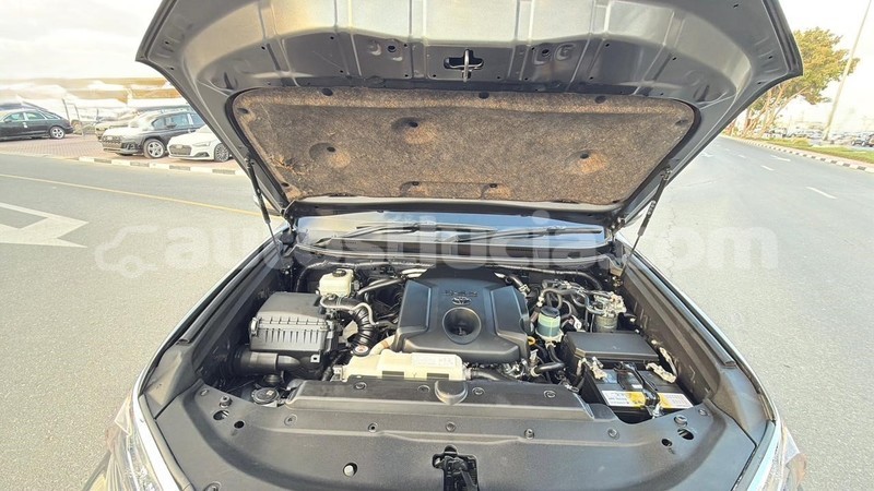 Big with watermark toyota land cruiser prado anse la raye import dubai 4345