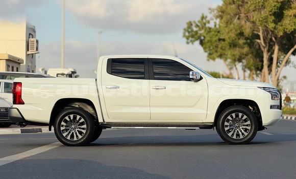 Acheter Occasion Voiture Mitsubishi Triton Blanc à Import - Dubai, Anse-la-Raye Acheter Occasion Voiture Mitsubishi Triton Blanc à Import - Dubai, Anse-la-Raye