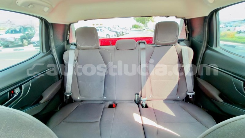 Big with watermark isuzu d max anse la raye import dubai 4347