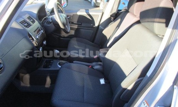 Buy Used Suzuki SX4 Silver Car in Import - Dubai in Anse-la-Raye Buy Used Suzuki SX4 Silver Car in Import - Dubai in Anse-la-Raye