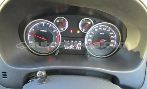 Buy Used Suzuki SX4 Silver Car in Import - Dubai in Anse-la-Raye Buy Used Suzuki SX4 Silver Car in Import - Dubai in Anse-la-Raye