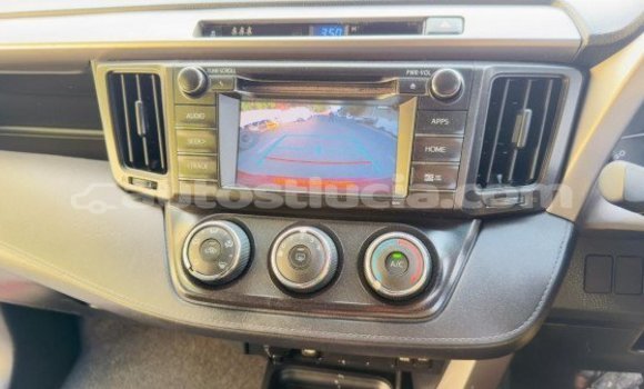 Acheter Occasion Voiture Toyota RAV4 Rouge à Import - Dubai, Anse-la-Raye Acheter Occasion Voiture Toyota RAV4 Rouge à Import - Dubai, Anse-la-Raye