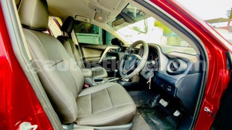 Big with watermark toyota rav4 anse la raye import dubai 4352