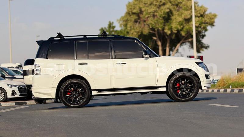 Big with watermark mitsubishi pajero anse la raye import dubai 4354