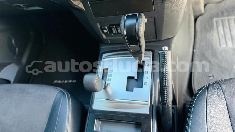 Big with watermark mitsubishi pajero anse la raye import dubai 4354