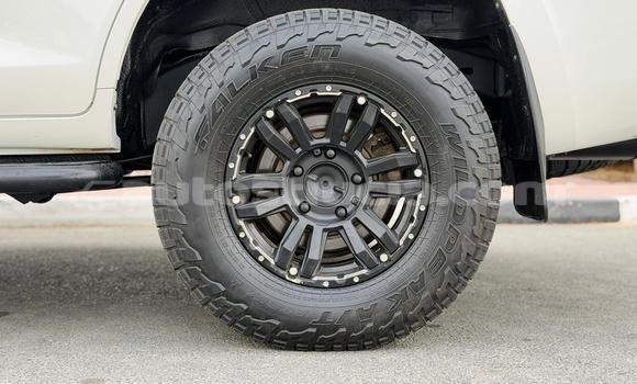 Acheter Occasion Voiture Toyota Land Cruiser Blanc à Import - Dubai, Anse-la-Raye Acheter Occasion Voiture Toyota Land Cruiser Blanc à Import - Dubai, Anse-la-Raye