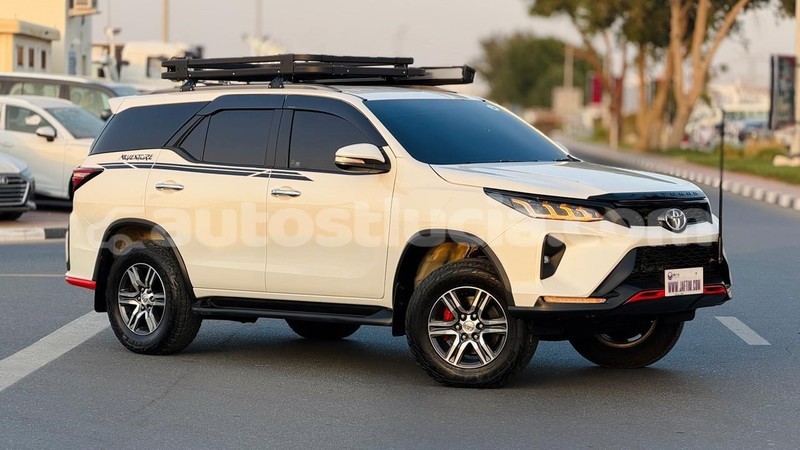 Big with watermark toyota fortuner anse la raye import dubai 4357