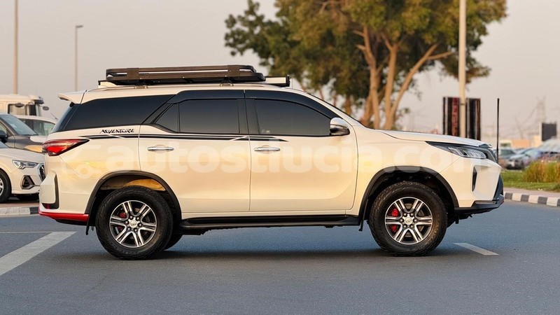 Big with watermark toyota fortuner anse la raye import dubai 4357