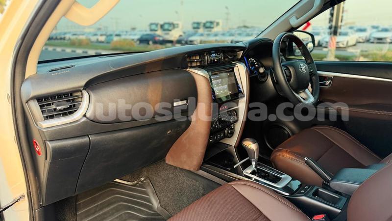 Big with watermark toyota fortuner anse la raye import dubai 4357