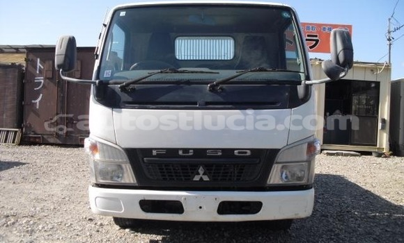 Buy Import Mitsubishi Van White Truck in Castries in Castries