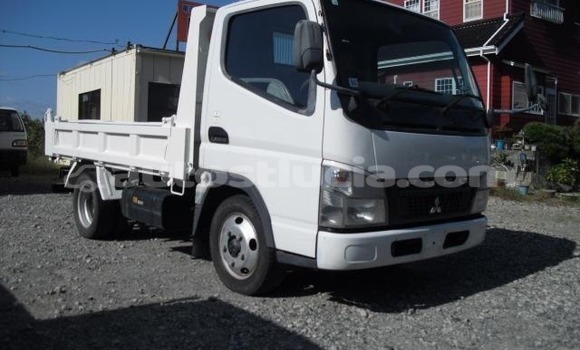 Buy Import Mitsubishi Van White Truck in Castries in Castries Buy Import Mitsubishi Van White Truck in Castries in Castries