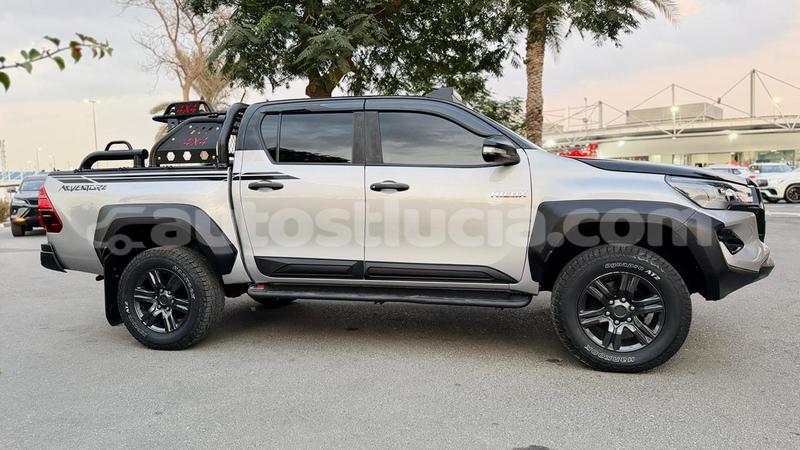 Big with watermark toyota hilux anse la raye import dubai 4360
