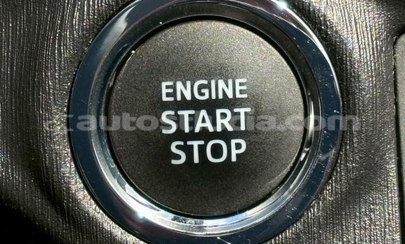 Buy Used Toyota Vitz Silver Car in Castries in Castries Buy Used Toyota Vitz Silver Car in Castries in Castries