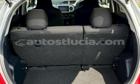 Buy Used Toyota Vitz Silver Car in Castries in Castries Buy Used Toyota Vitz Silver Car in Castries in Castries