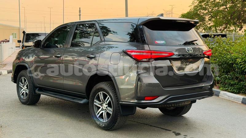 Big with watermark toyota fortuner anse la raye import dubai 4362